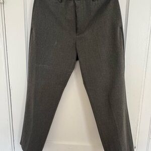 Uniqlo Grey Smart Ankle Pants